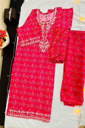 Waniya : 3-Piece Suit (Shirt, Trouser & Dupatta)